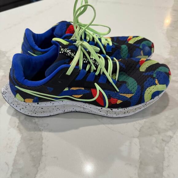 Nike Air Zoom Pegasus38 KellyAnna London Running Shoes Mens 10.5 Black/Lime/Blue - Picture 4 of 10